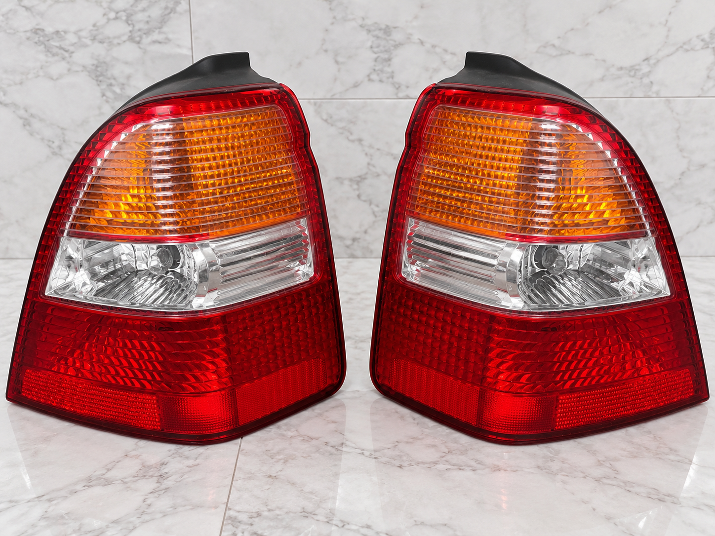 Honda Odyssey RA Series 2000–2002 Tail Lights Pair (LH & RH)