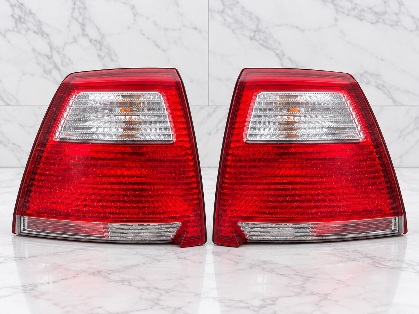 Mitsubishi 380 DB Series VRX 2005–2008 Tail Lights Pair (LH & RH)